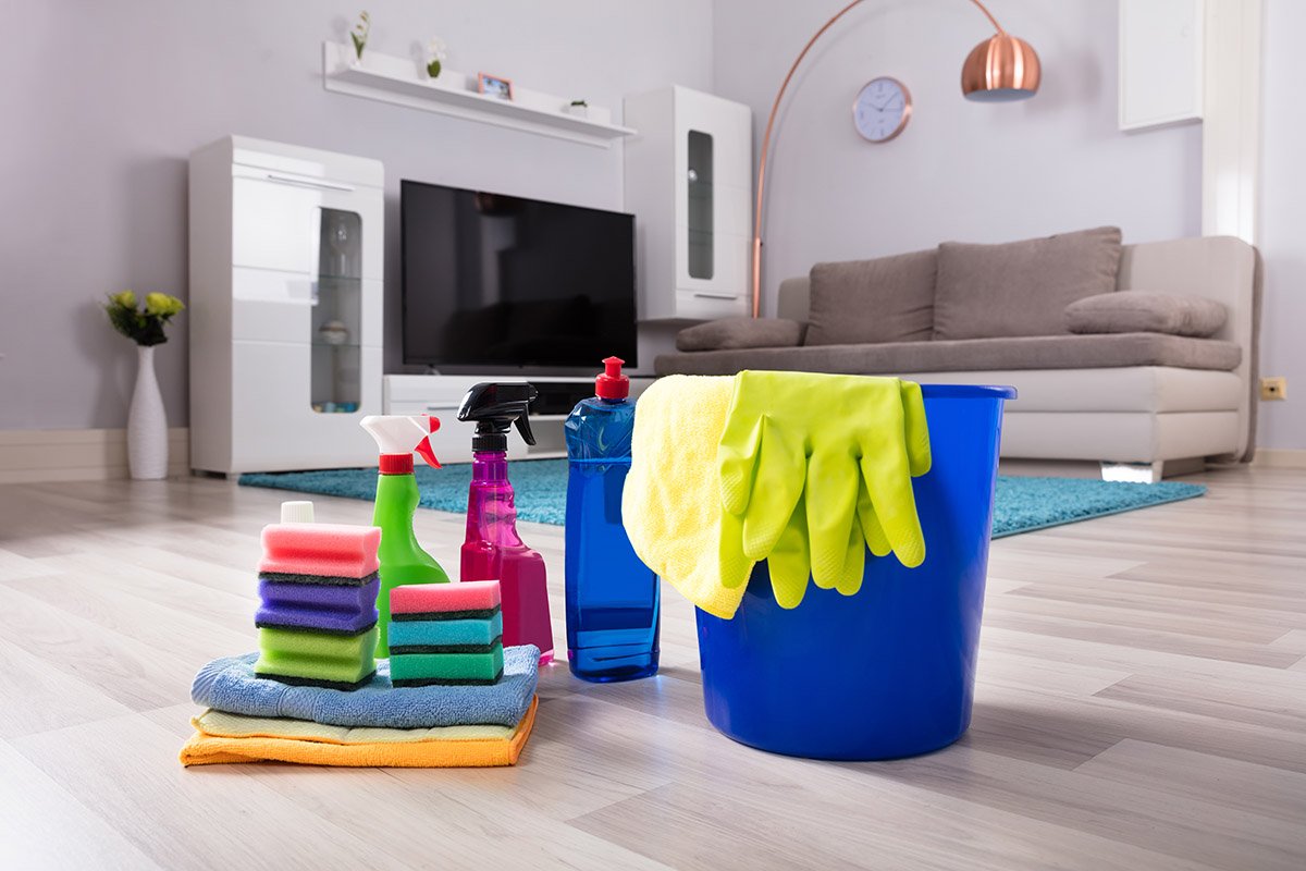 Using a colour coded cleaning system at home